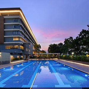 Bangkok Golf Spa Resort